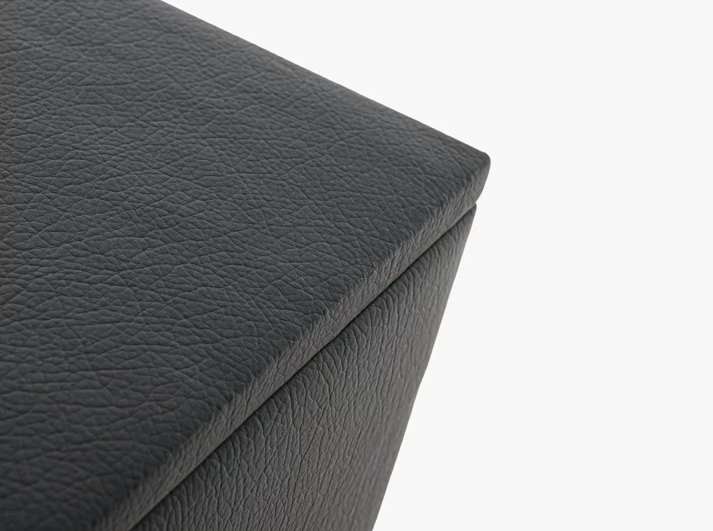 Terra kárpitozott éjjeliszekrény